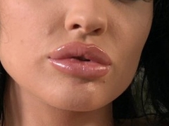 Porn nymph Aletta Ocean receives likewise hawt to handle alone, horny on the bath tub